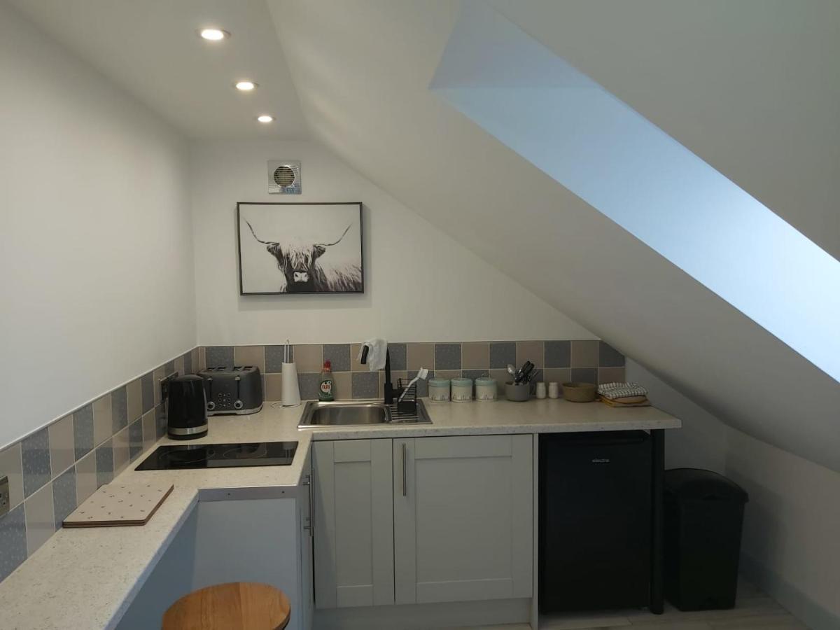 Swallows Retreat: A Country Loft Hargrave
